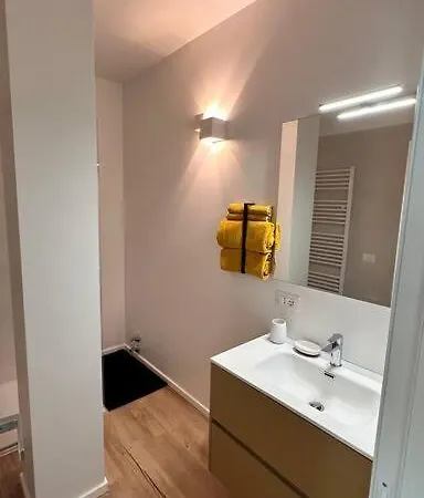 Apartment Mini Ristrutturato Con Giardinetto Trento